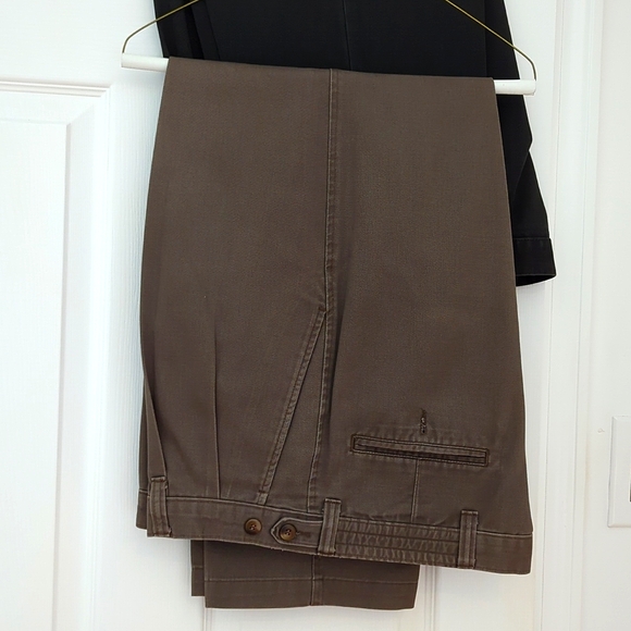 Dockers 3 pr Men's size 34/29 - Picture 3 of 7